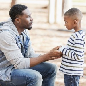Cómo transmitir una mala noticia a un niño
